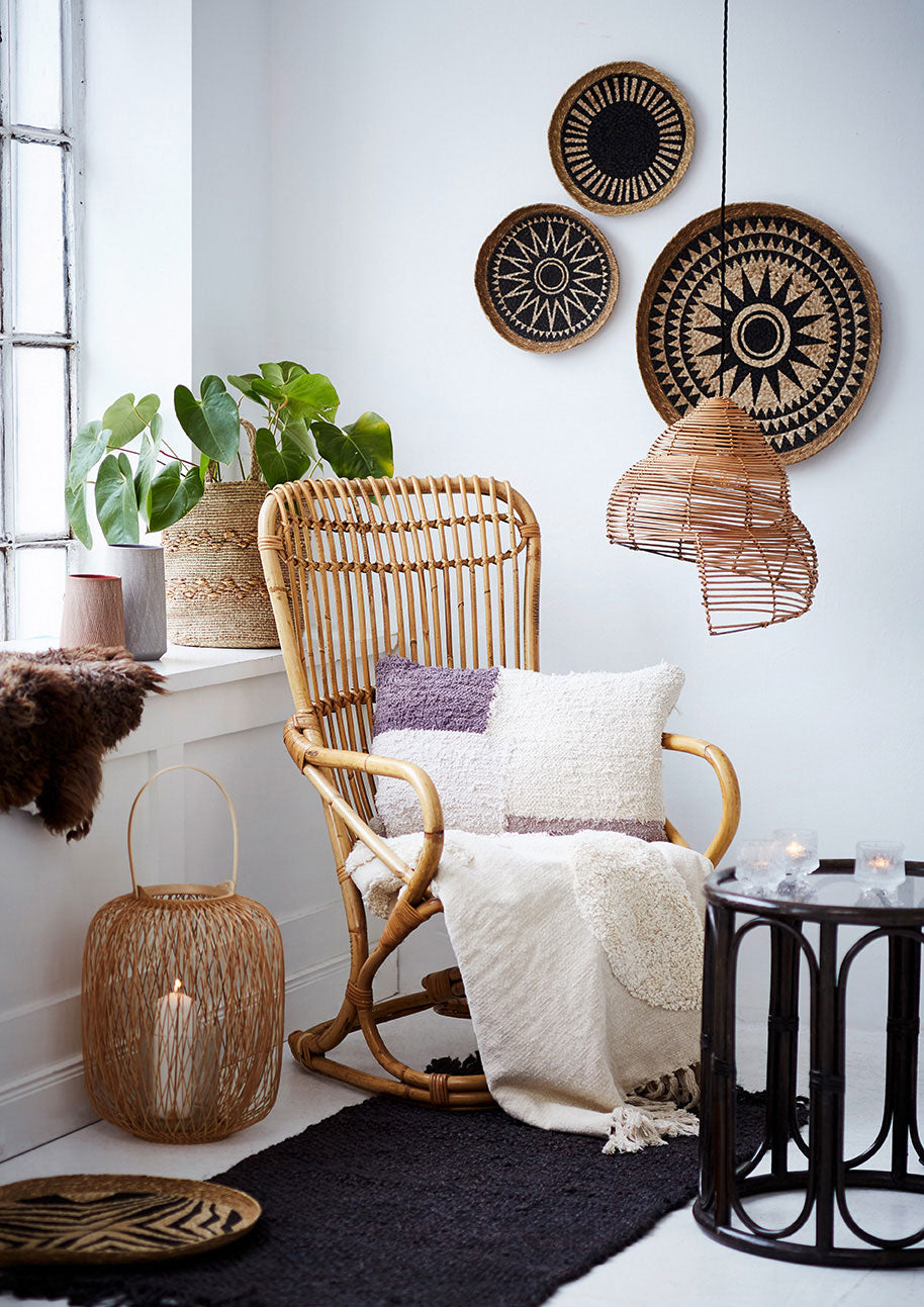 Small Round Jute Disc with Star Design