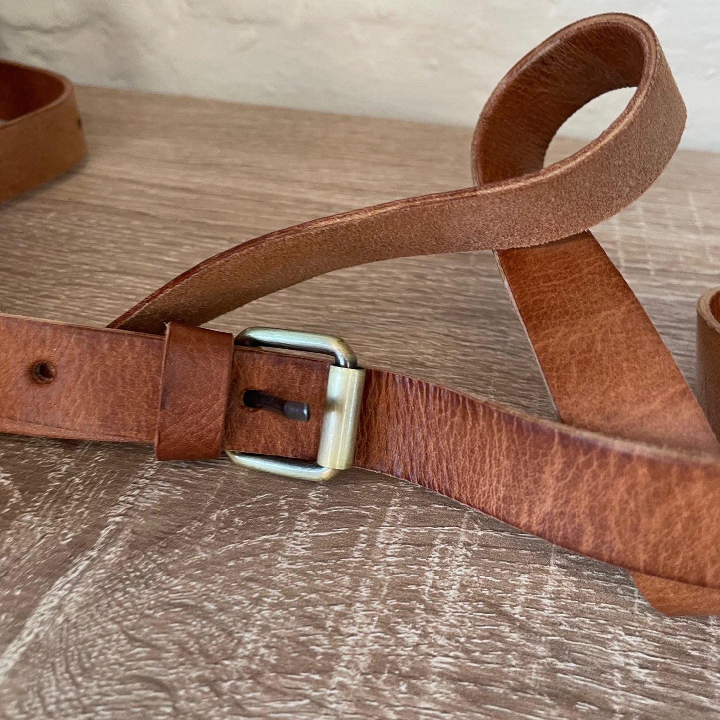 Handmade Brown Moroccan Leather Handbag strap detail