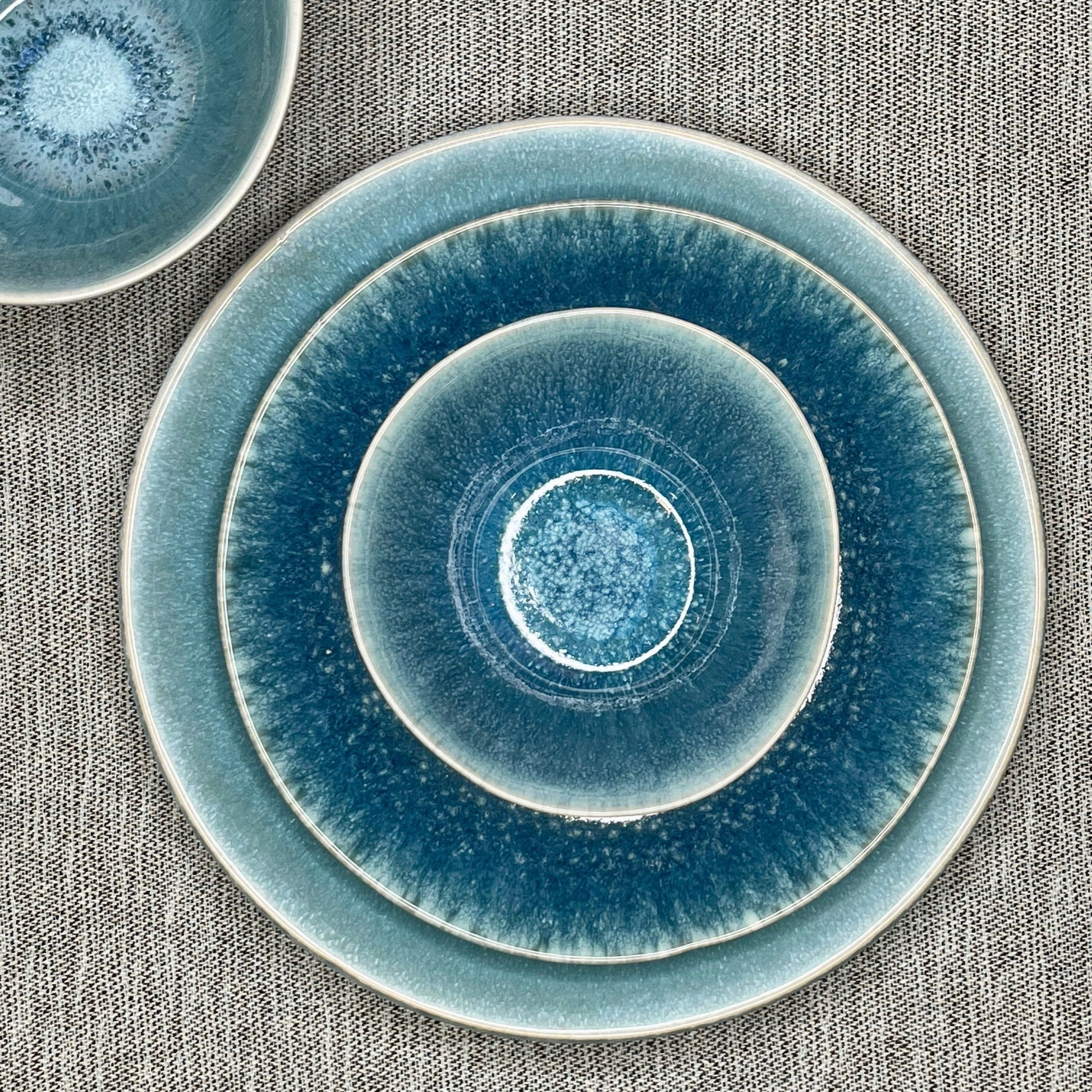 Blue Lagoon Stoneware Dinner Plates