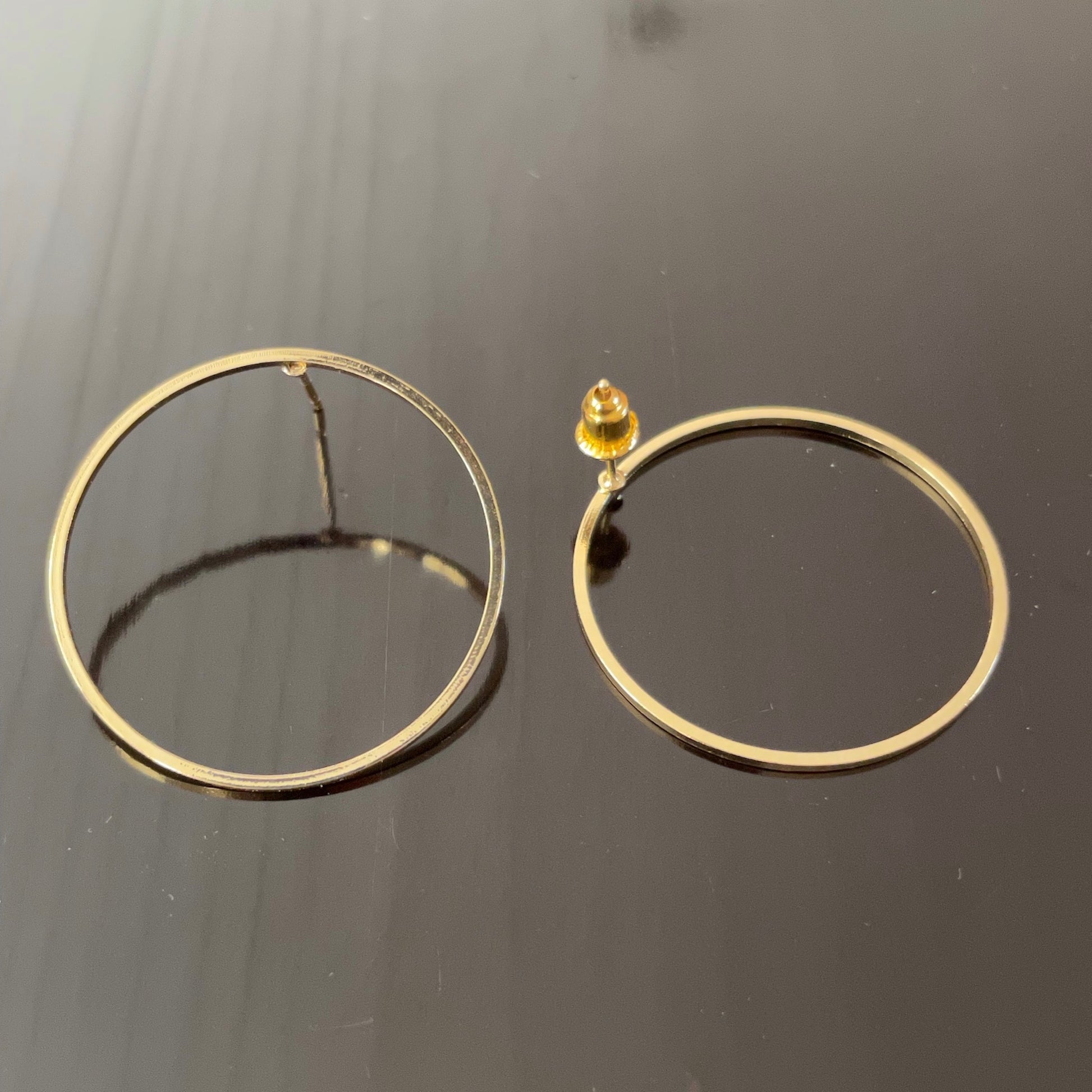 Irth Large Gold-plated Brass Circle Studs detail